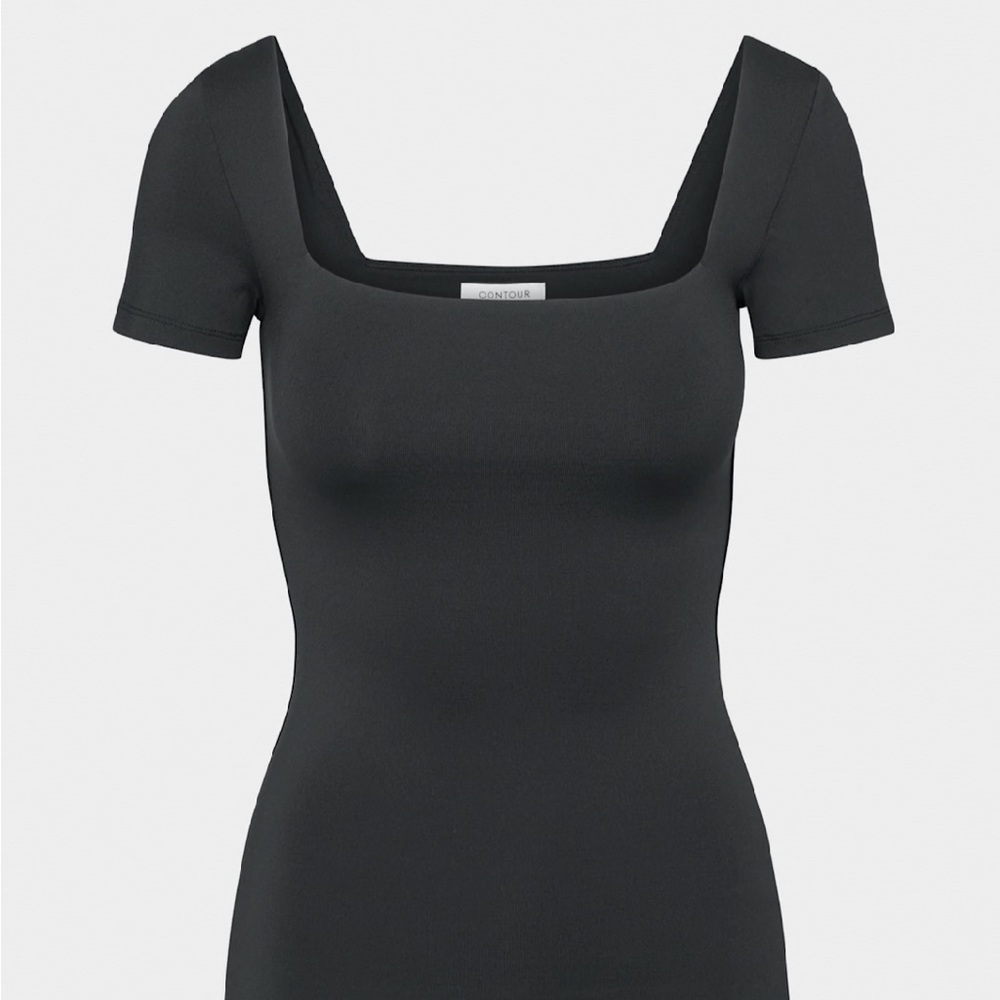 Aritzia Contour Squareneck Top